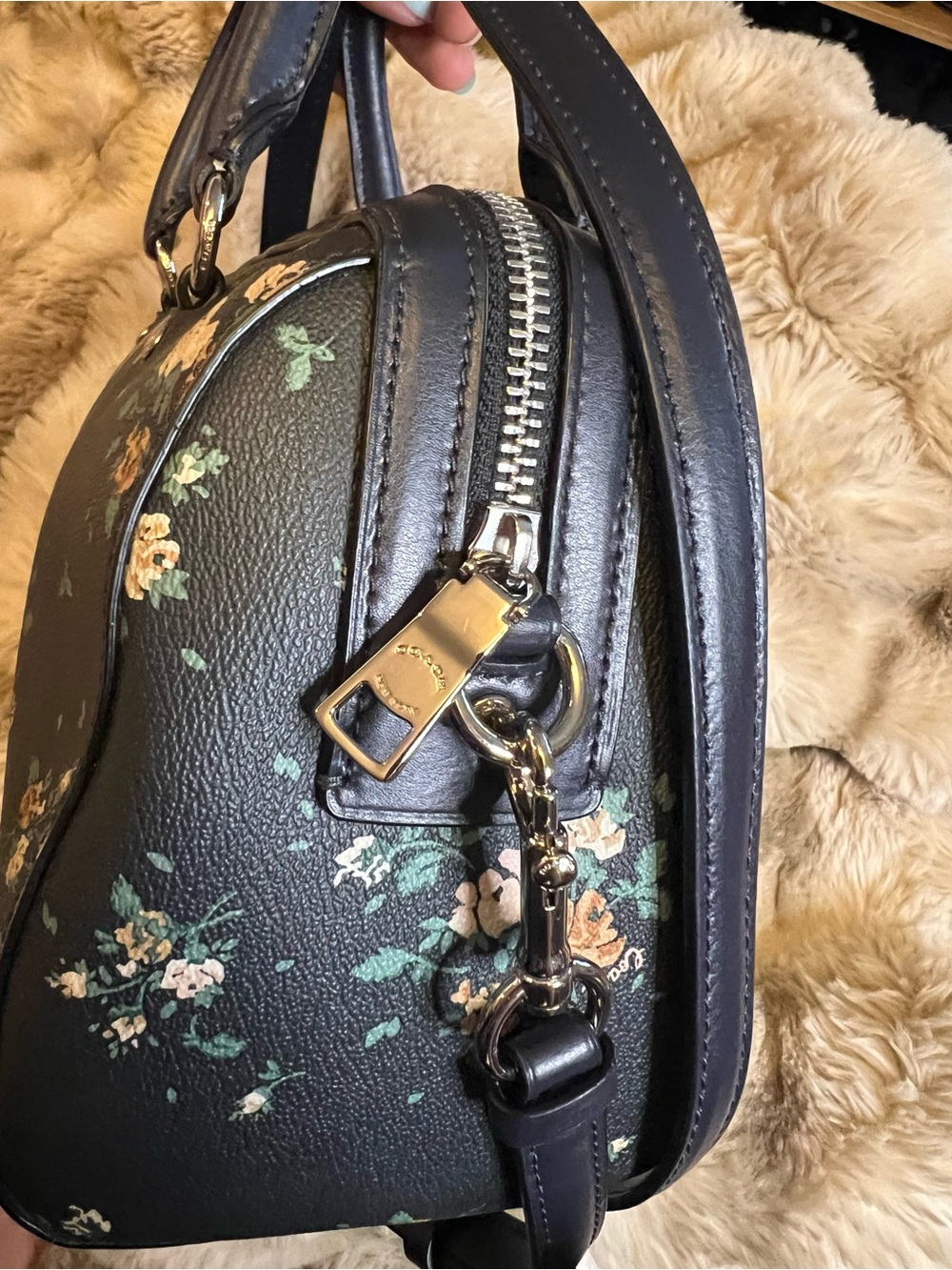 Coach Rowan Satchel Med w Rose Bouquet Print in Midnight Multi (Retail $350) - Picture 4 of 9